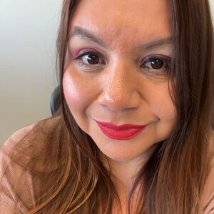 Meet your Posher, Evelyn